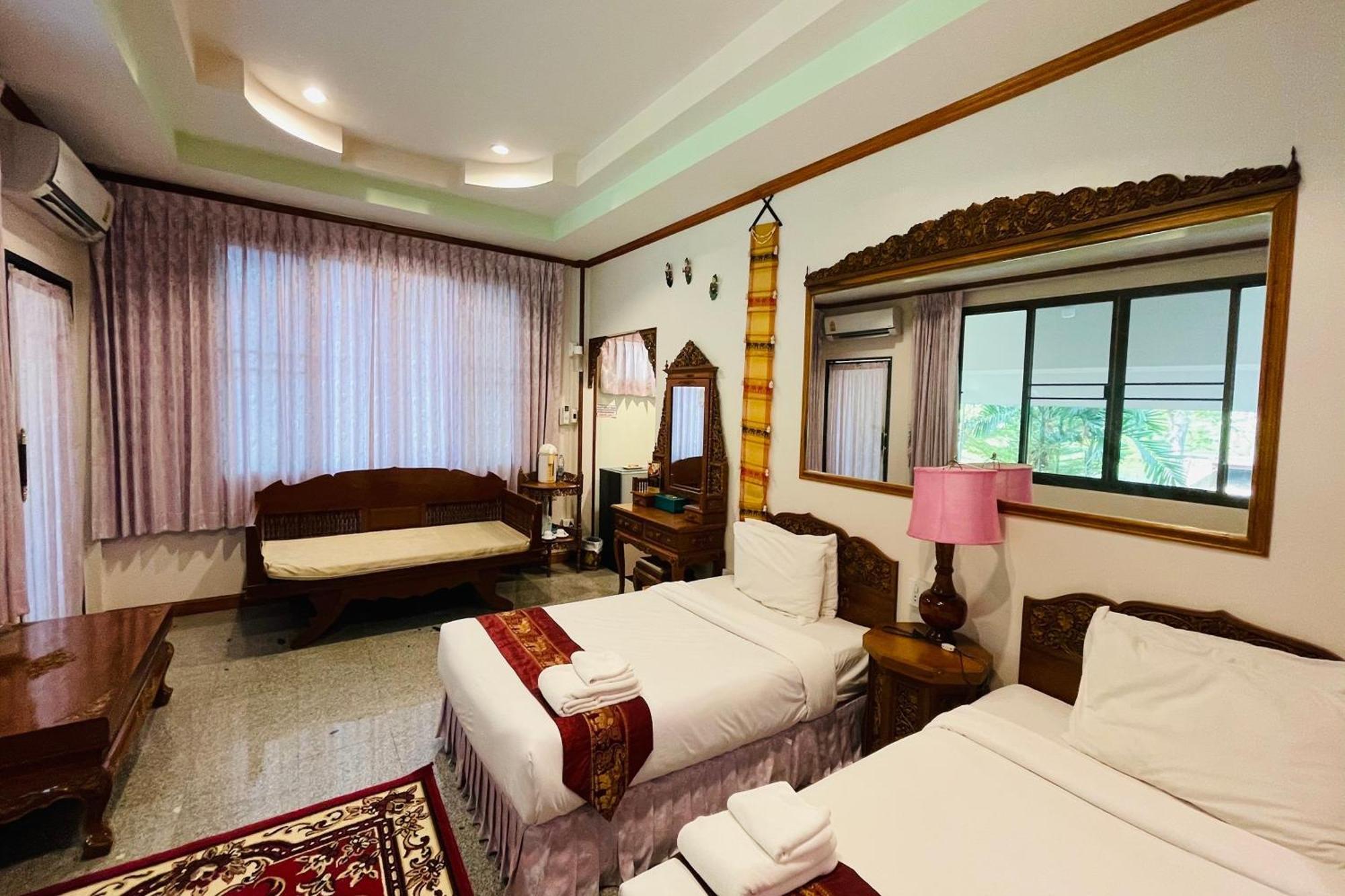 Baan Rim Kwai Paerimnam Resort Kanchanaburi Extérieur photo