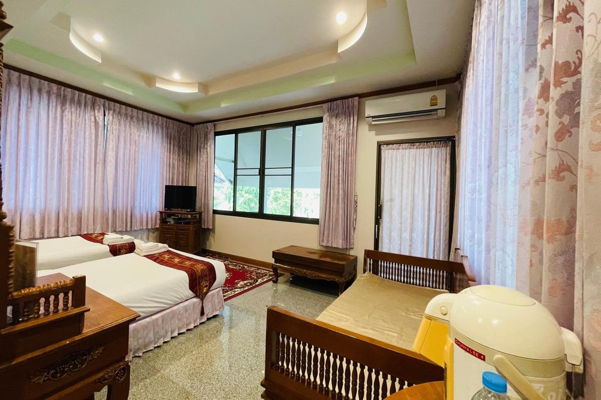 Baan Rim Kwai Paerimnam Resort Kanchanaburi Extérieur photo