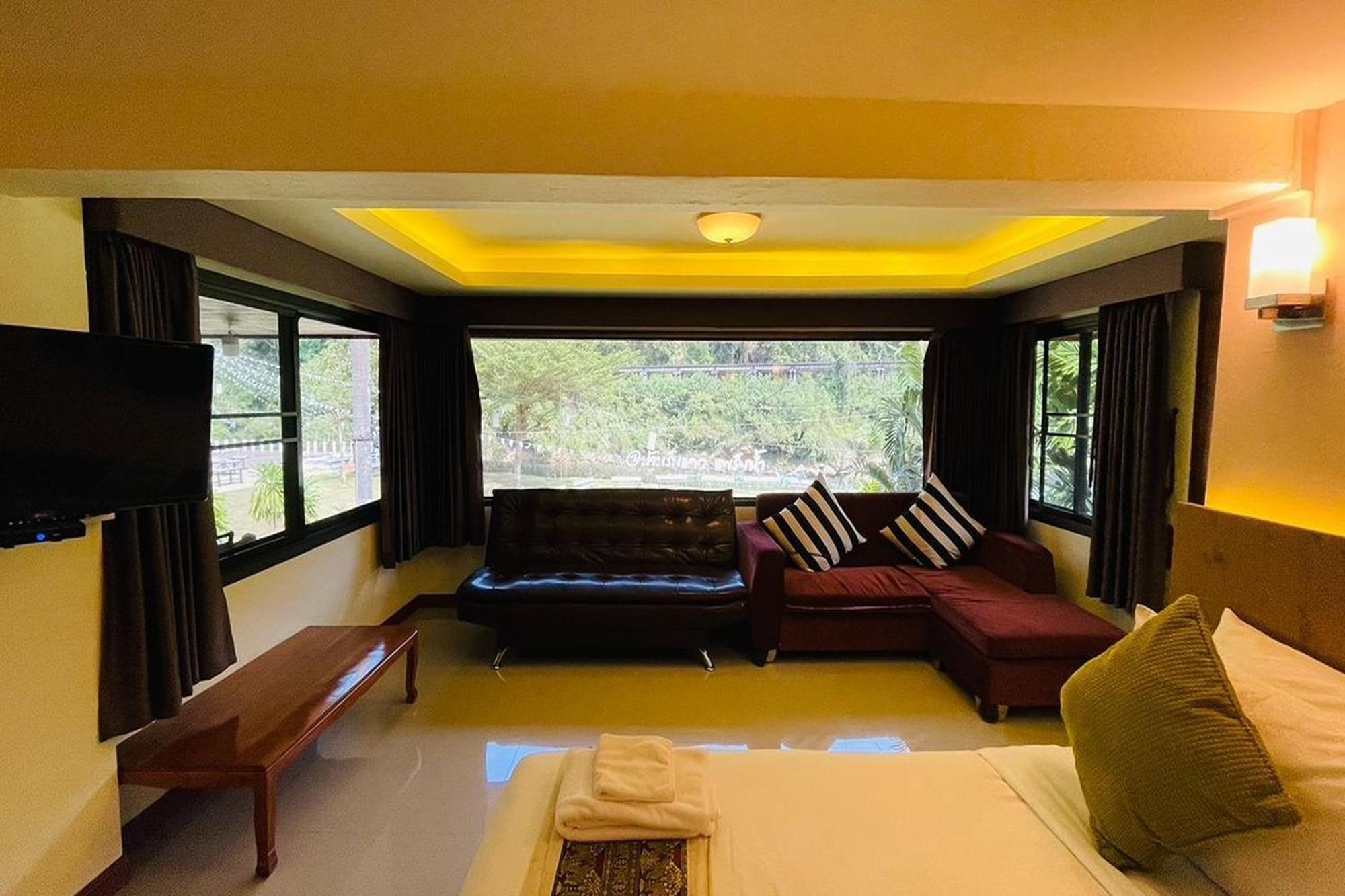 Baan Rim Kwai Paerimnam Resort Kanchanaburi Extérieur photo