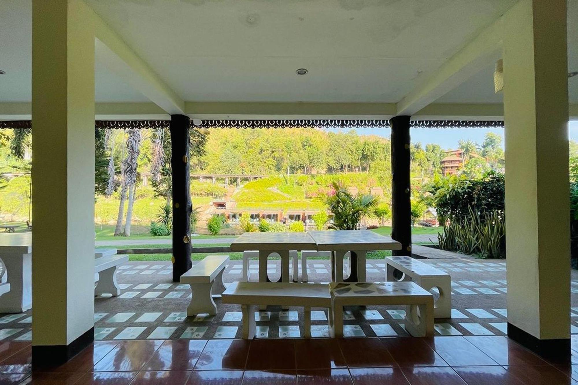 Baan Rim Kwai Paerimnam Resort Kanchanaburi Extérieur photo