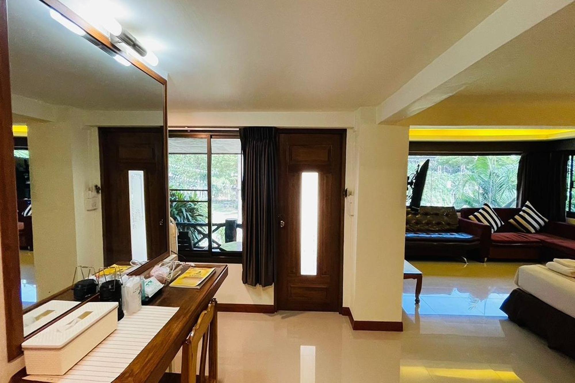 Baan Rim Kwai Paerimnam Resort Kanchanaburi Extérieur photo